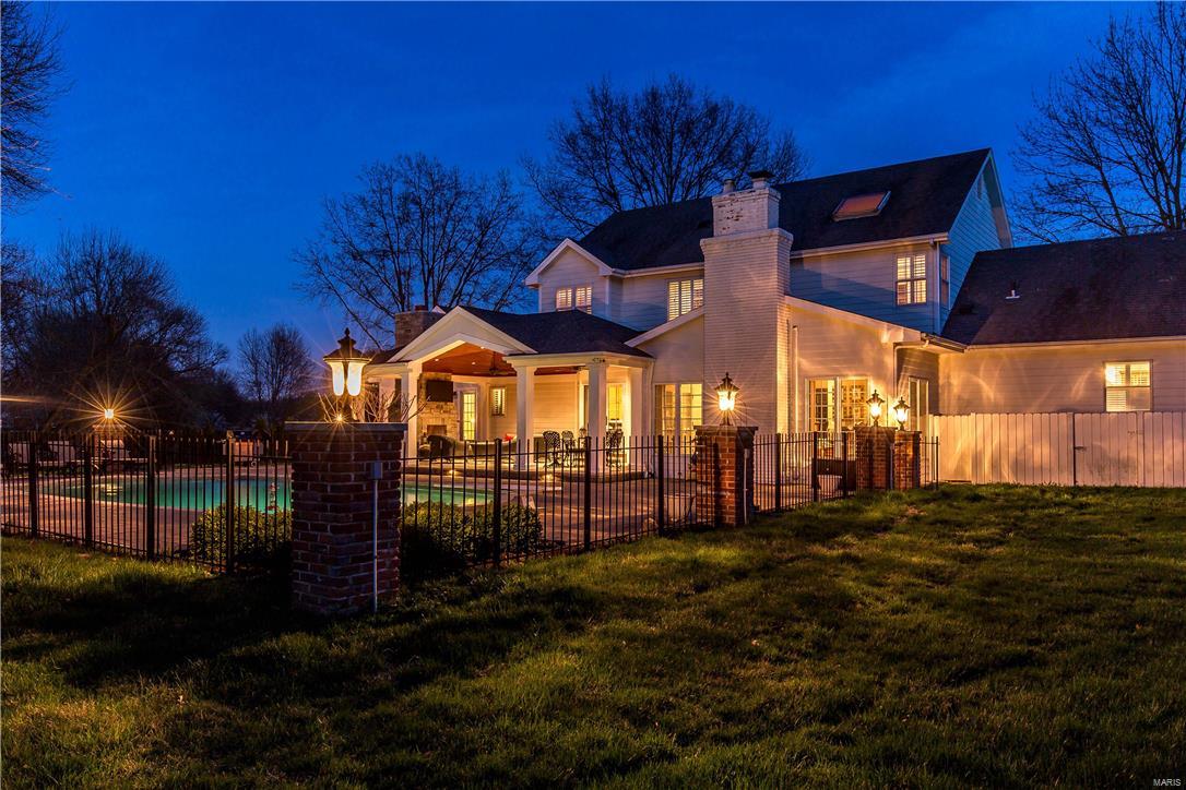 Barrington Place - Residential