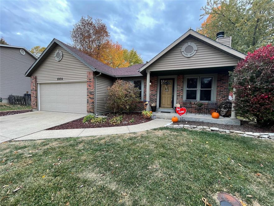 Back on market at no fault of seller....Welcome to 1031 Fernwood Trail Ct. in Riverwood Trails.  Don't miss out on this well maintained beauty.  The lot is amazing and perfect for entertaining. Relax poolside on those hot summer days!  Spacious open floorplan with vaulted ceilings and wood burning fireplace are just a few of the perks this home has to offer.  Many updates have been completed in the last few years including newer flooring in kitchen and living area. Newer appliances, both master and hall bath have been updated.  Large open basement is waiting for your finishing touch!  Don't delay, schedule your showing TODAY!!