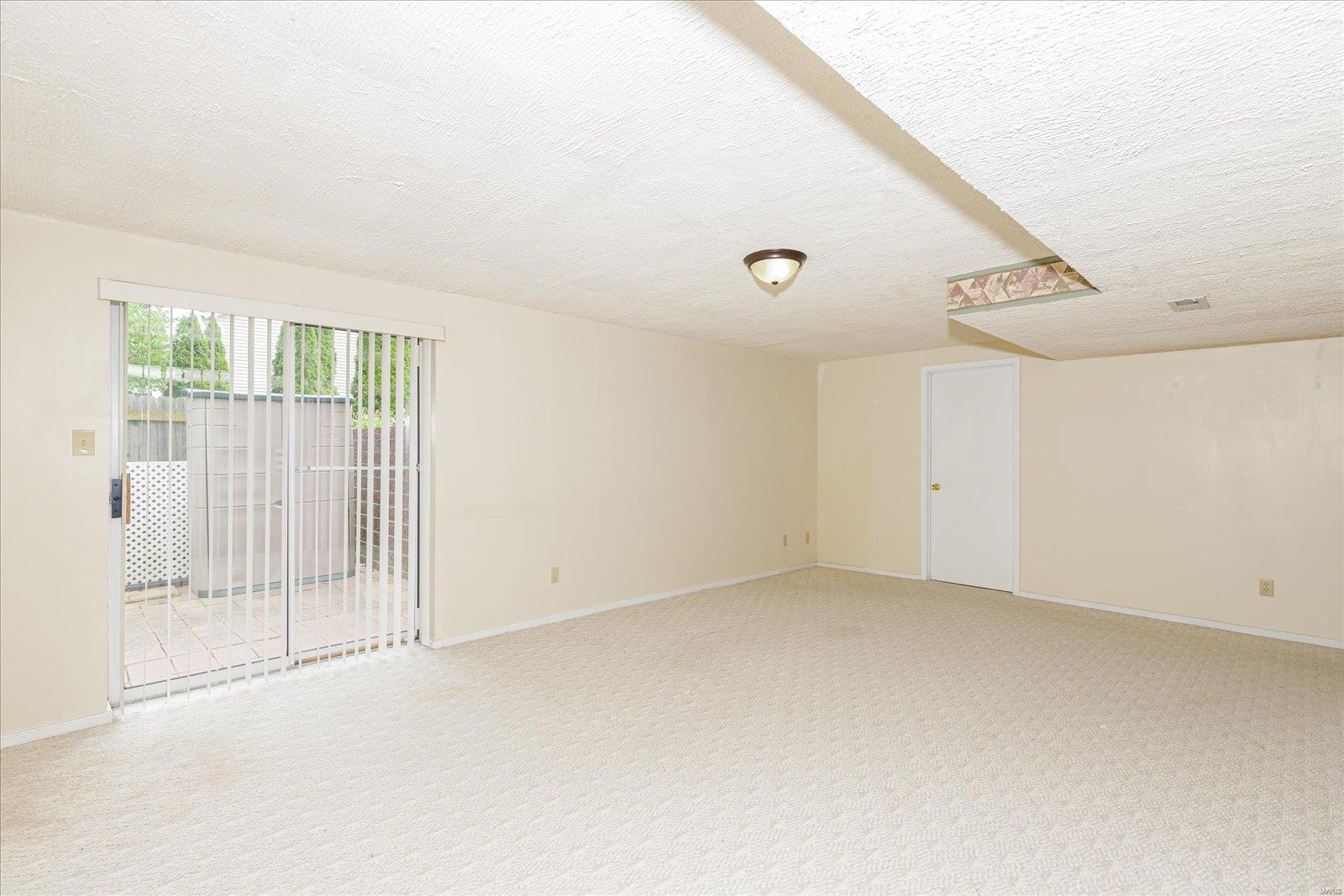 Keeneland Estate At Saddlebrook - Residential