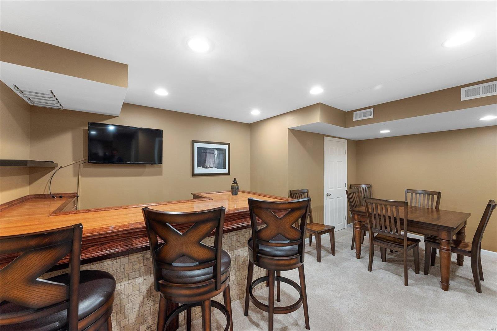 New Town At St Chas #1a - Residential