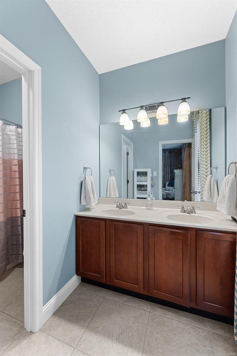 New Town At St Chas #1a - Residential