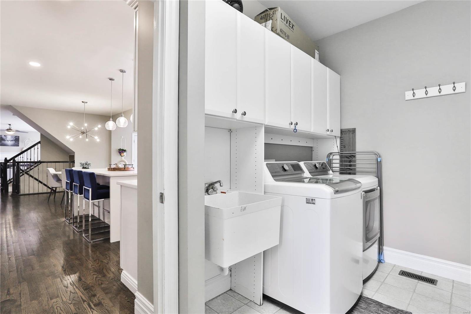 Nooning Tree Two - Residential