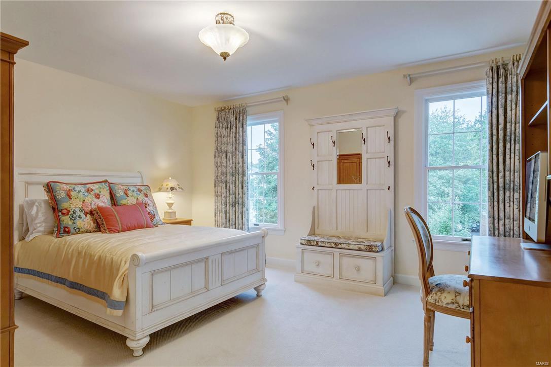 Arlington Oaks - Residential