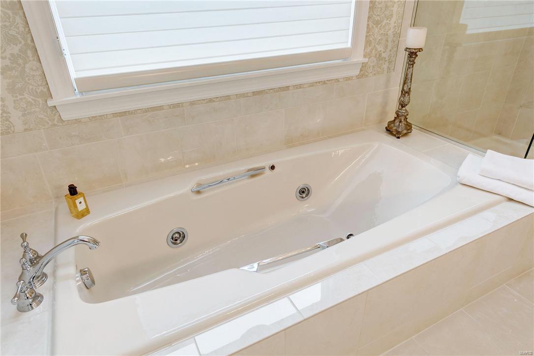 Arlington Oaks - Residential