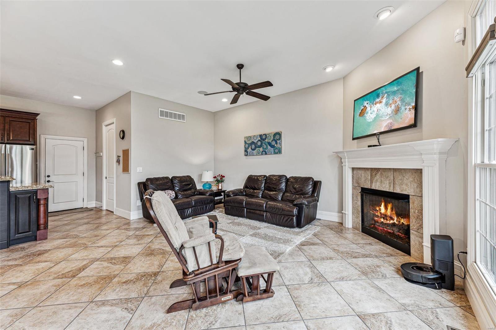 Manors At The Enclaves The - Residential