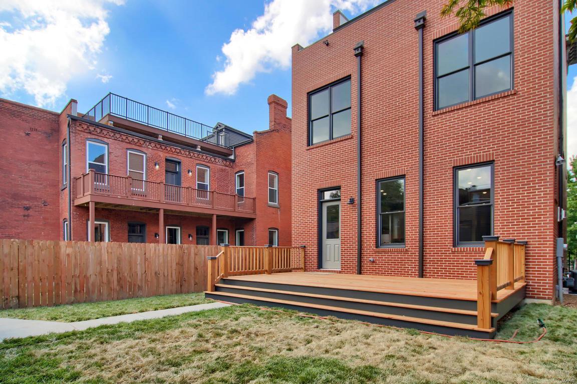 Lafayette Square - Residential