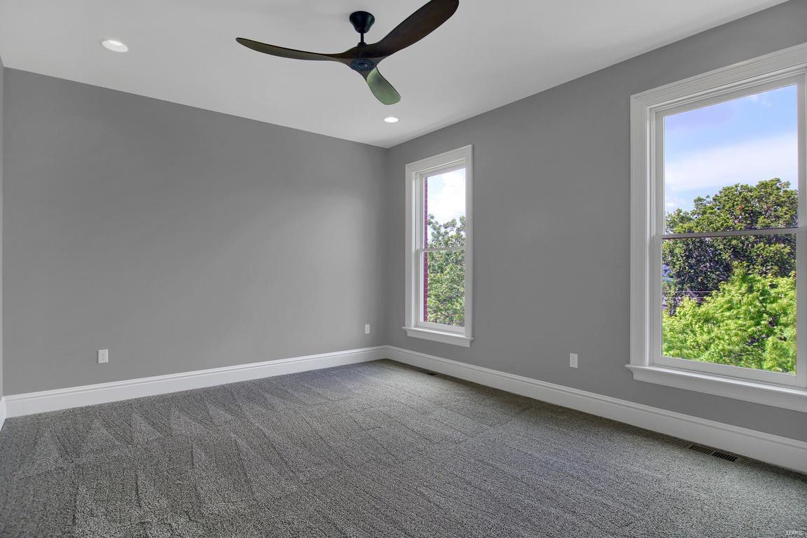 Lafayette Square - Residential