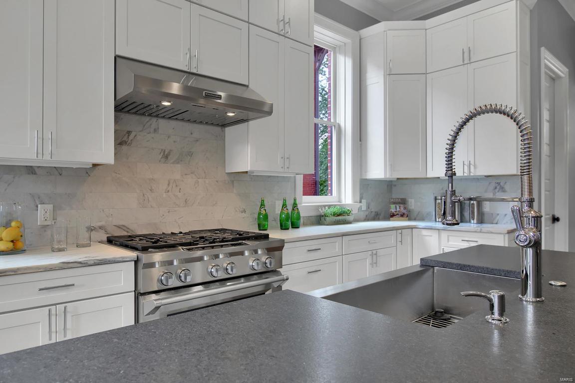 Lafayette Square - Residential