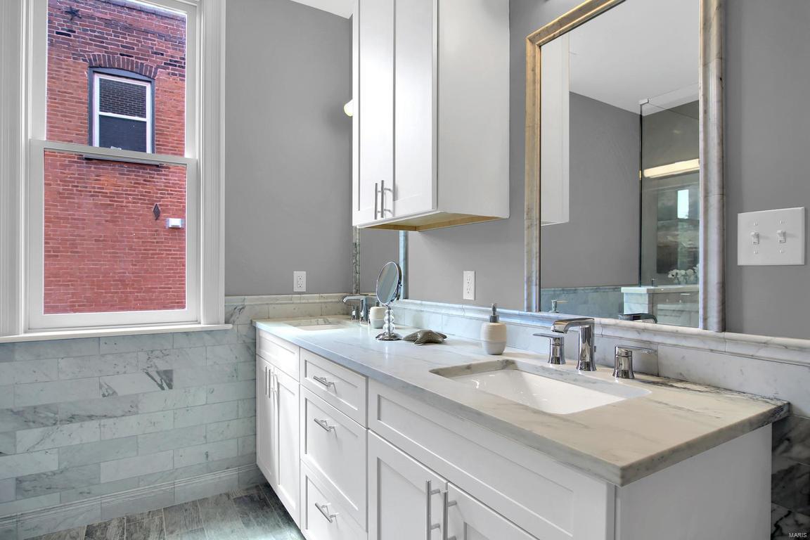 Lafayette Square - Residential