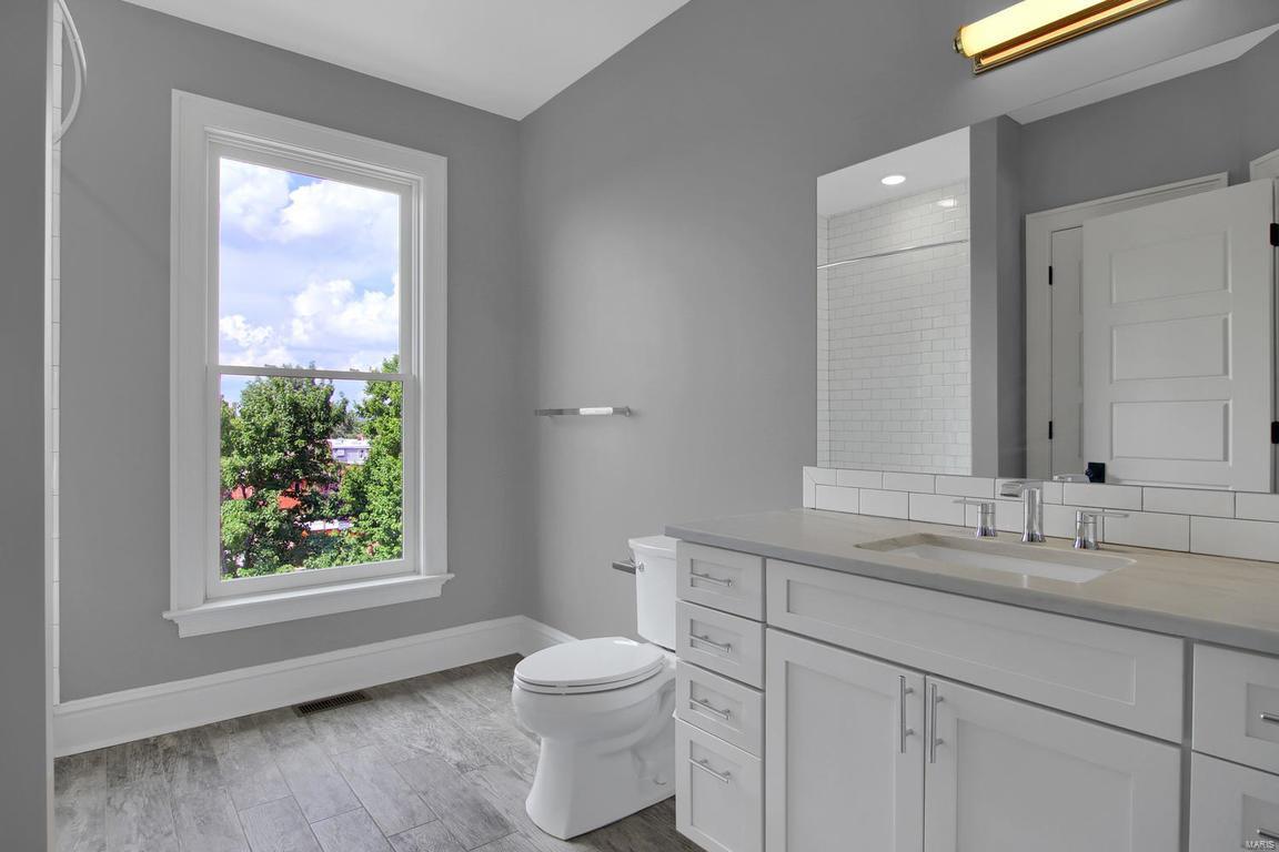 Lafayette Square - Residential