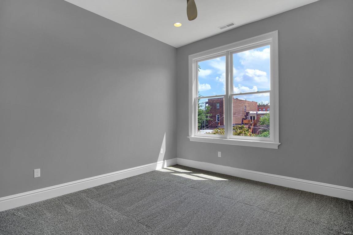 Lafayette Square - Residential