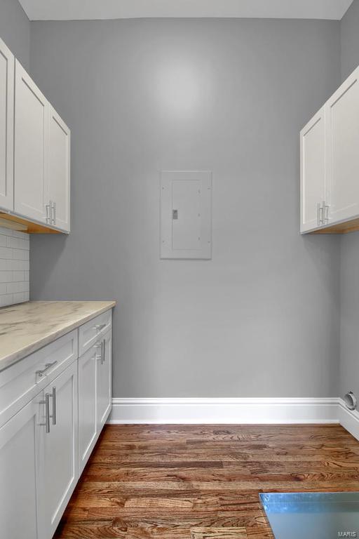 Lafayette Square - Residential