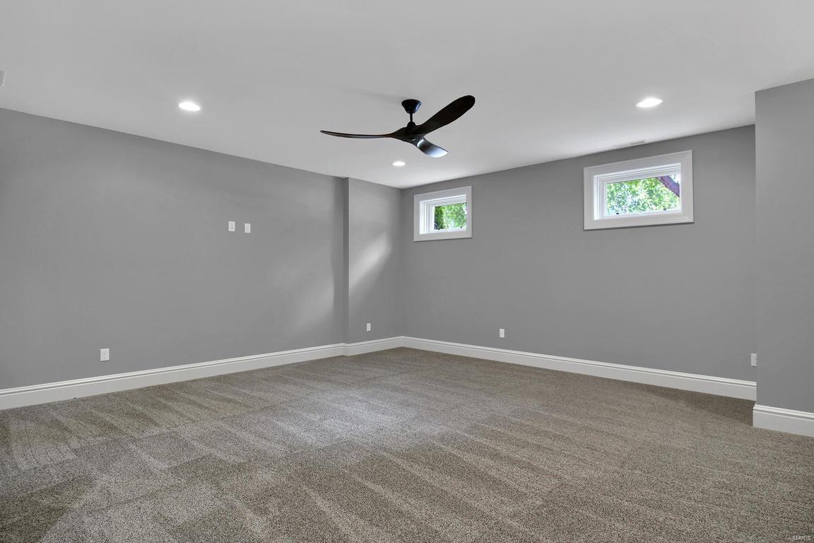 Lafayette Square - Residential