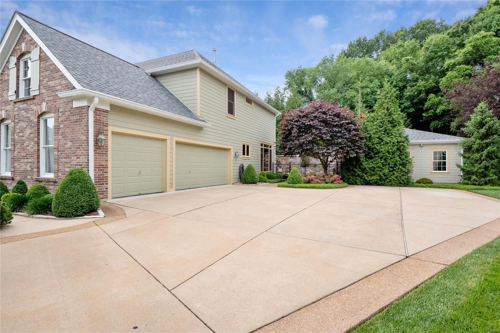 Wyndemere - Residential