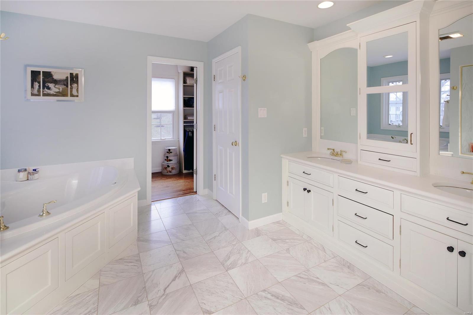 Hickory Hill - Residential