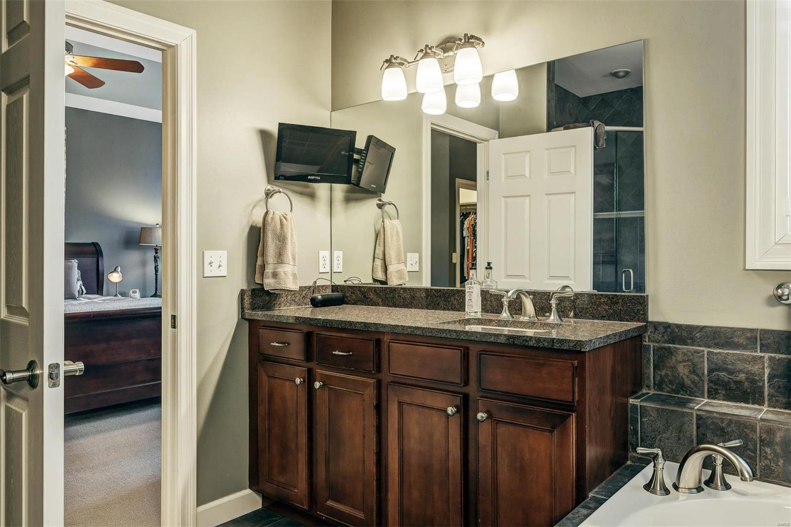 Forsyth Place - Residential