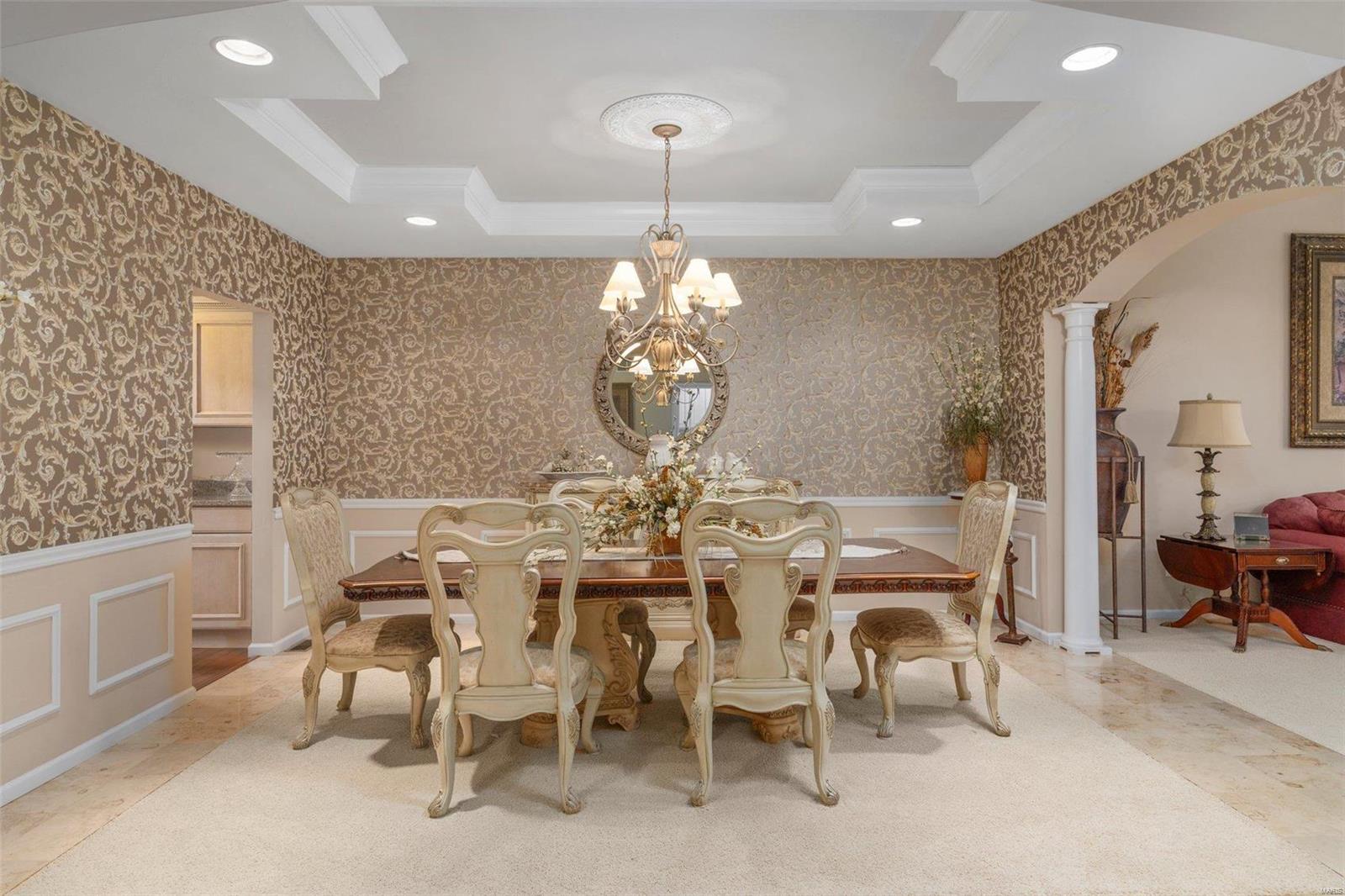 OFallon, Missouri 63368, United States, 3 Bedrooms Bedrooms, ,5 BathroomsBathrooms,Residential,Pending,44555