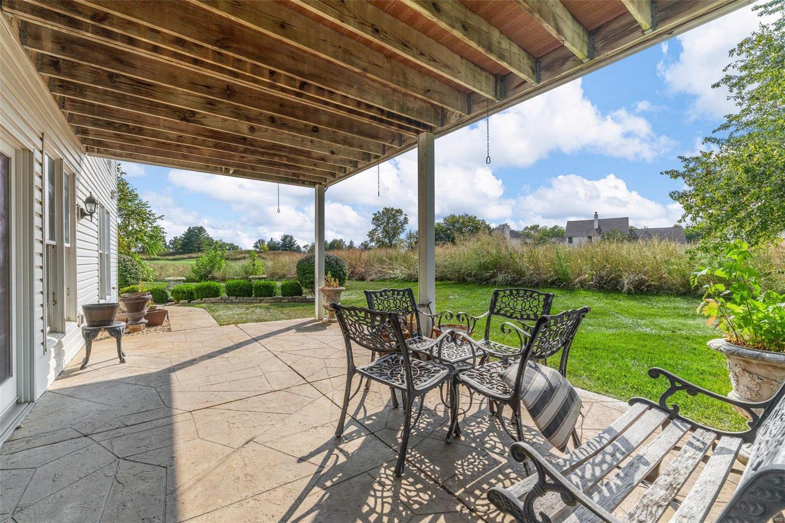 OFallon, Missouri 63368, United States, 3 Bedrooms Bedrooms, ,5 BathroomsBathrooms,Residential,Pending,44555