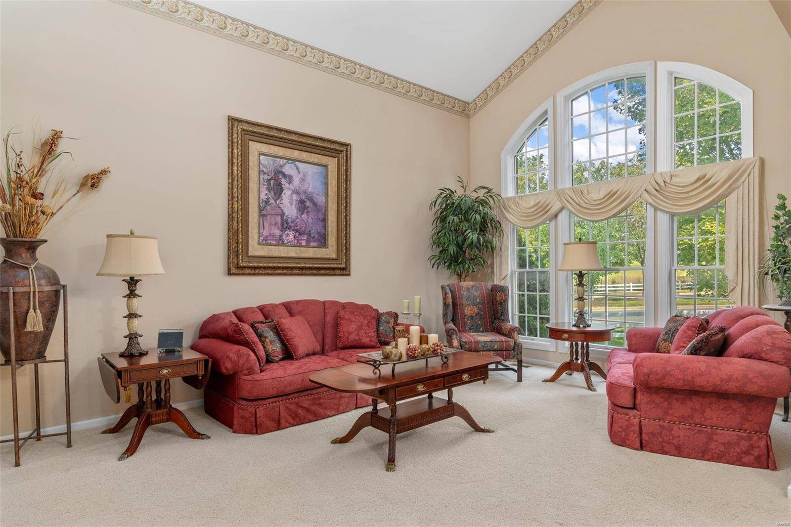 OFallon, Missouri 63368, United States, 3 Bedrooms Bedrooms, ,5 BathroomsBathrooms,Residential,Pending,44555