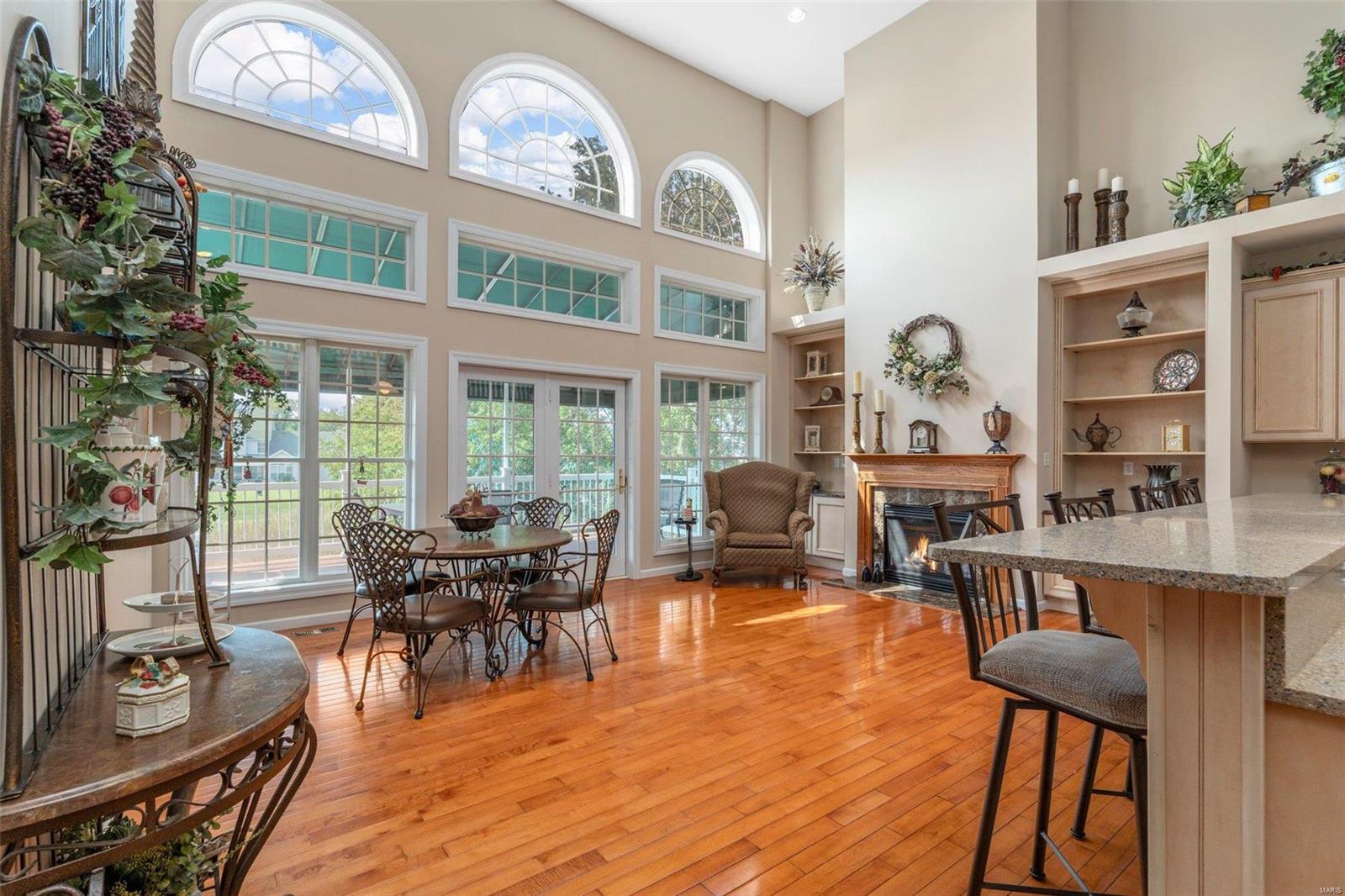 OFallon, Missouri 63368, United States, 3 Bedrooms Bedrooms, ,5 BathroomsBathrooms,Residential,Pending,44555