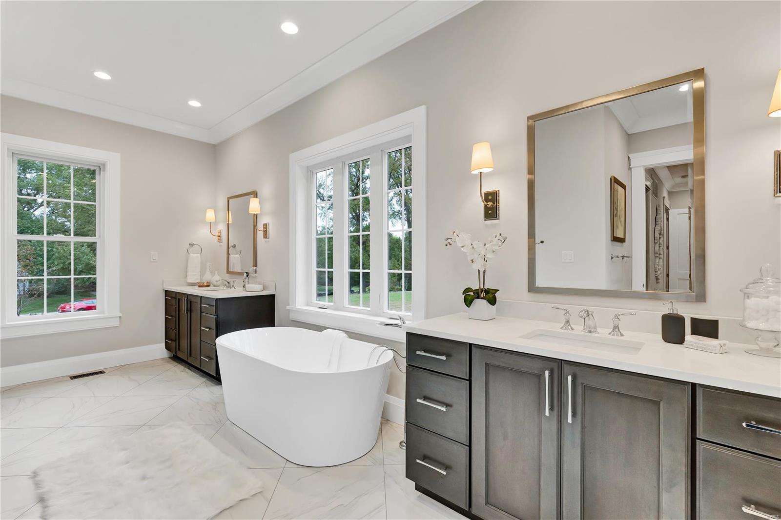 Georgian Acres - Residential