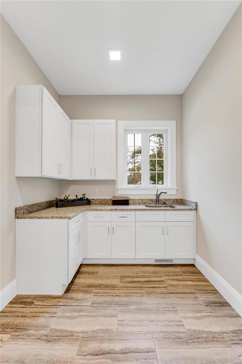 Georgian Acres - Residential