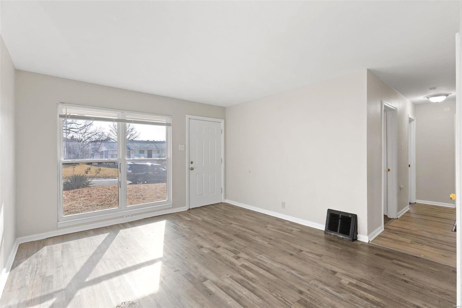 Glasgow Village Unit 10 - Residential