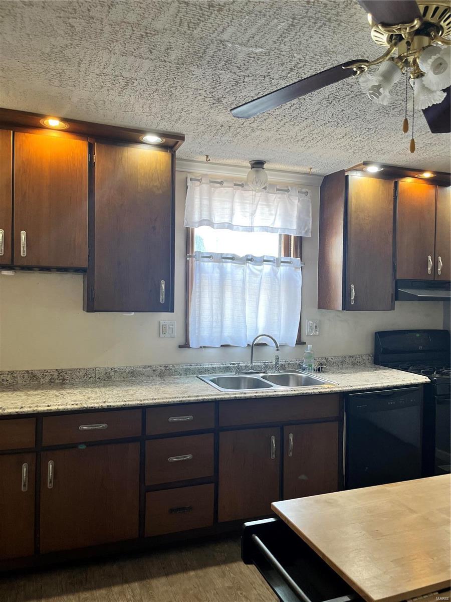 Maple Place - Residential