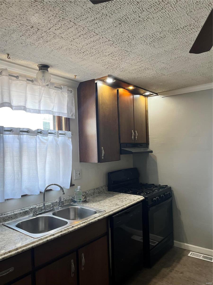 Maple Place - Residential