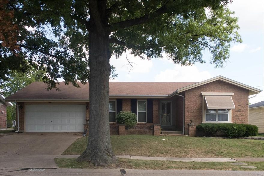 Come see your new home!This sprawling ranch has almost 1600 square feet of living space on the main level with 4 bedrooms&2 full baths.6panel doors through out with tasteful decorations.Master bedroom has a private full bath&walk in closet with organized storage.There is a living room,separate dining room,&family room that has a slider that opens to the backyard patio.Nice sized fenced rear yard with a 7 X 7 utility shed.Back inside you will find the large kitchen with adjoining breakfast room.Kitchen has custom cabinetry,granite counter tops&center island space. Stainless steel appliances round out this dream kitchen including a 6 burner gas Frigidaire stove/oven,dishwasher&microwave.Lower level is finished with a huge 34 X 24 recreational/game area with all the room you will need for your furniture and toys.There is a bonus room that could be used for office/den or sleeping area.Also included is a half bath for convenience.&a large laundry storage area.All that & an HSA HPP included.