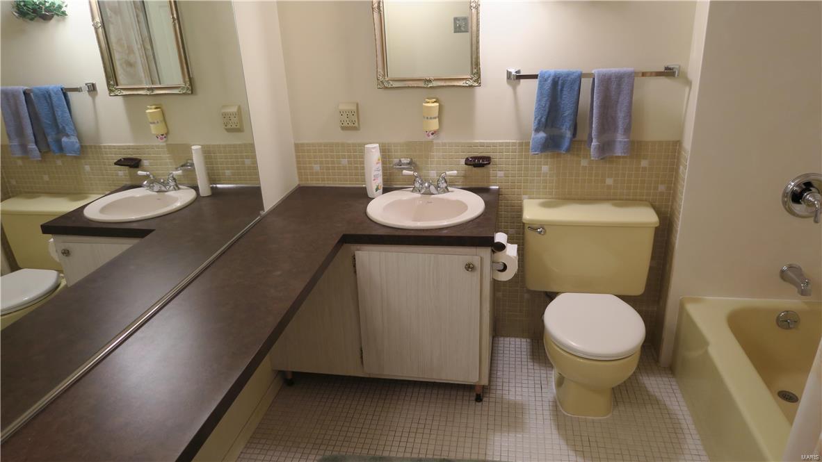 Kensington Square - Residential