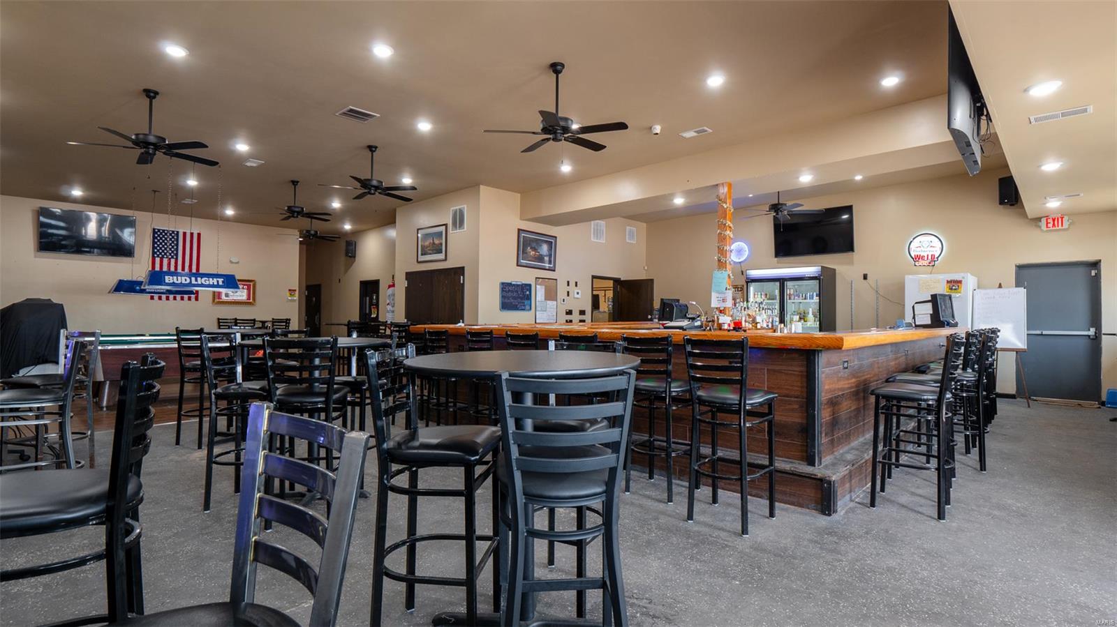 Commercial - Commercial Sale