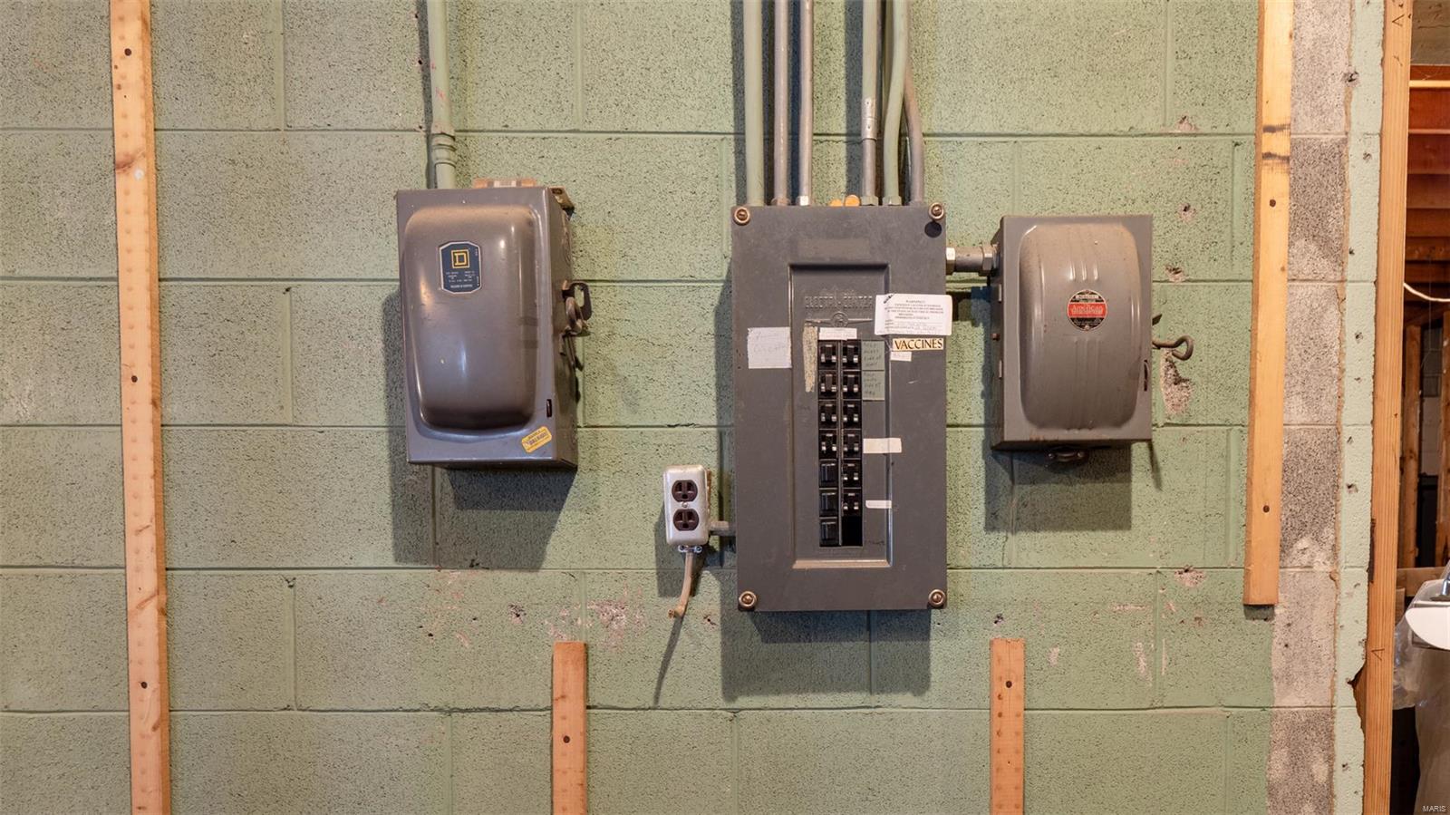 Commercial - Commercial Sale