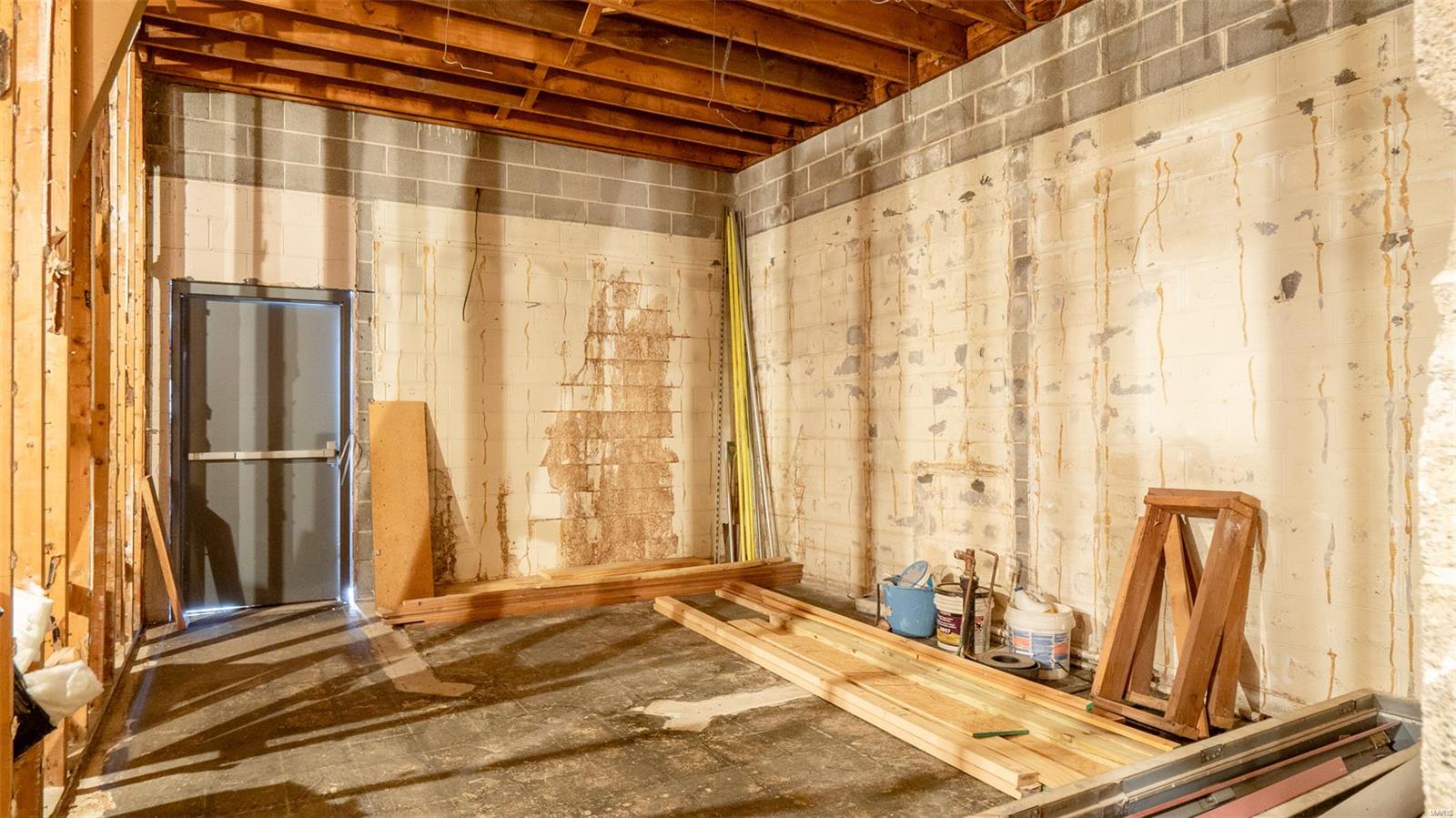 Commercial - Commercial Sale