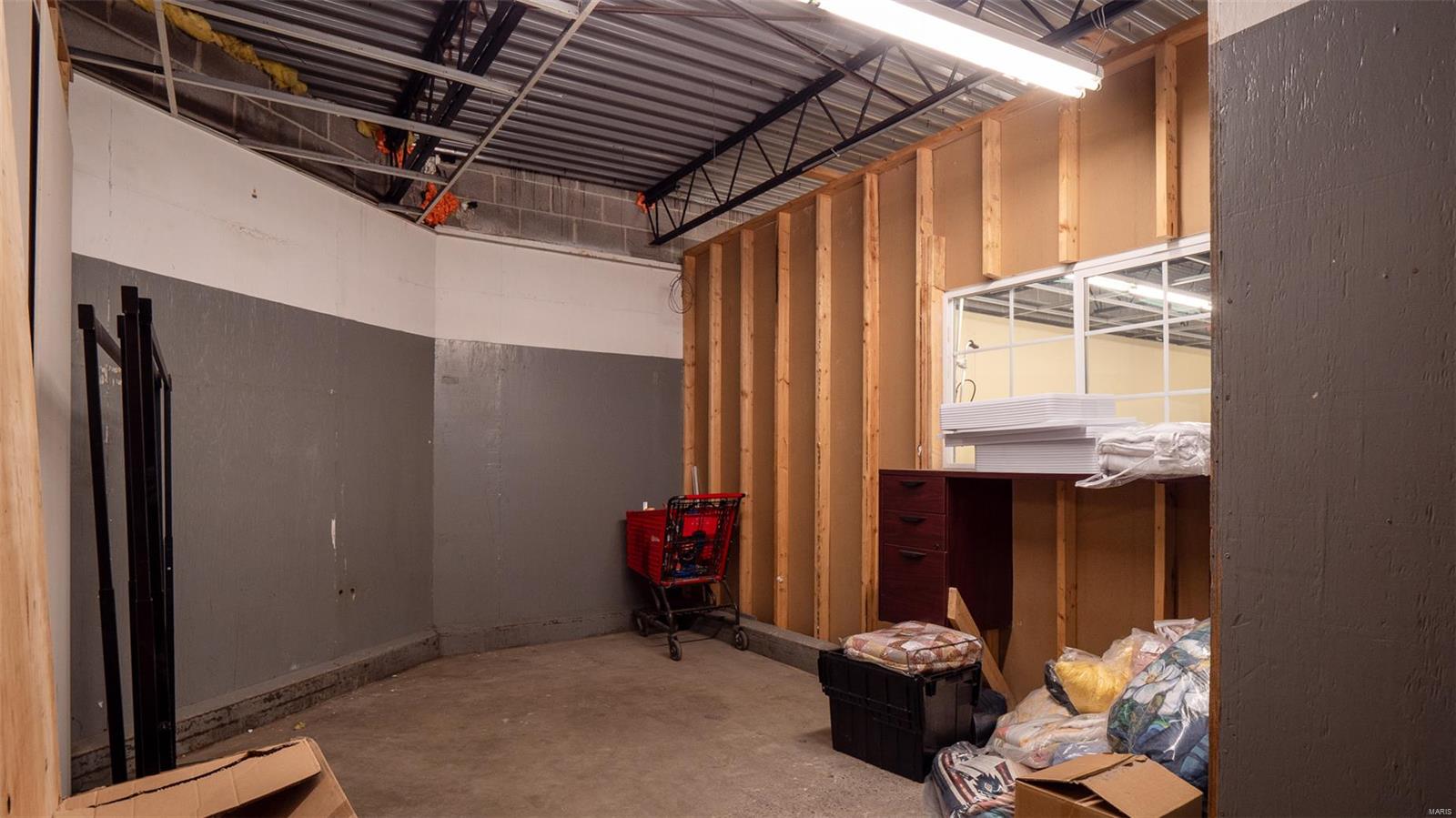 Commercial - Commercial Sale