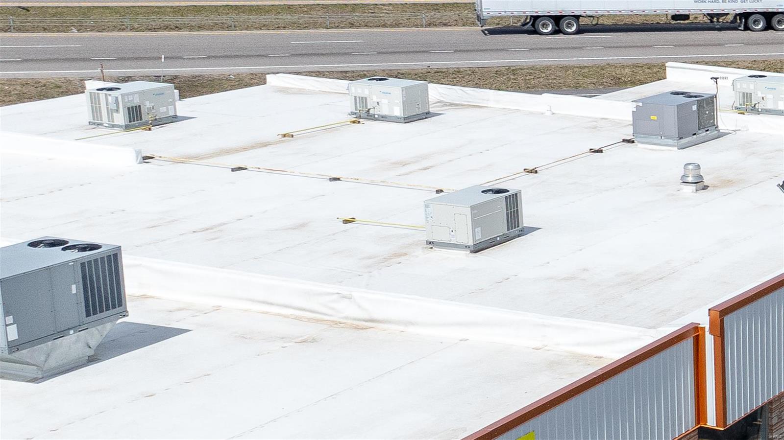 Commercial - Commercial Sale