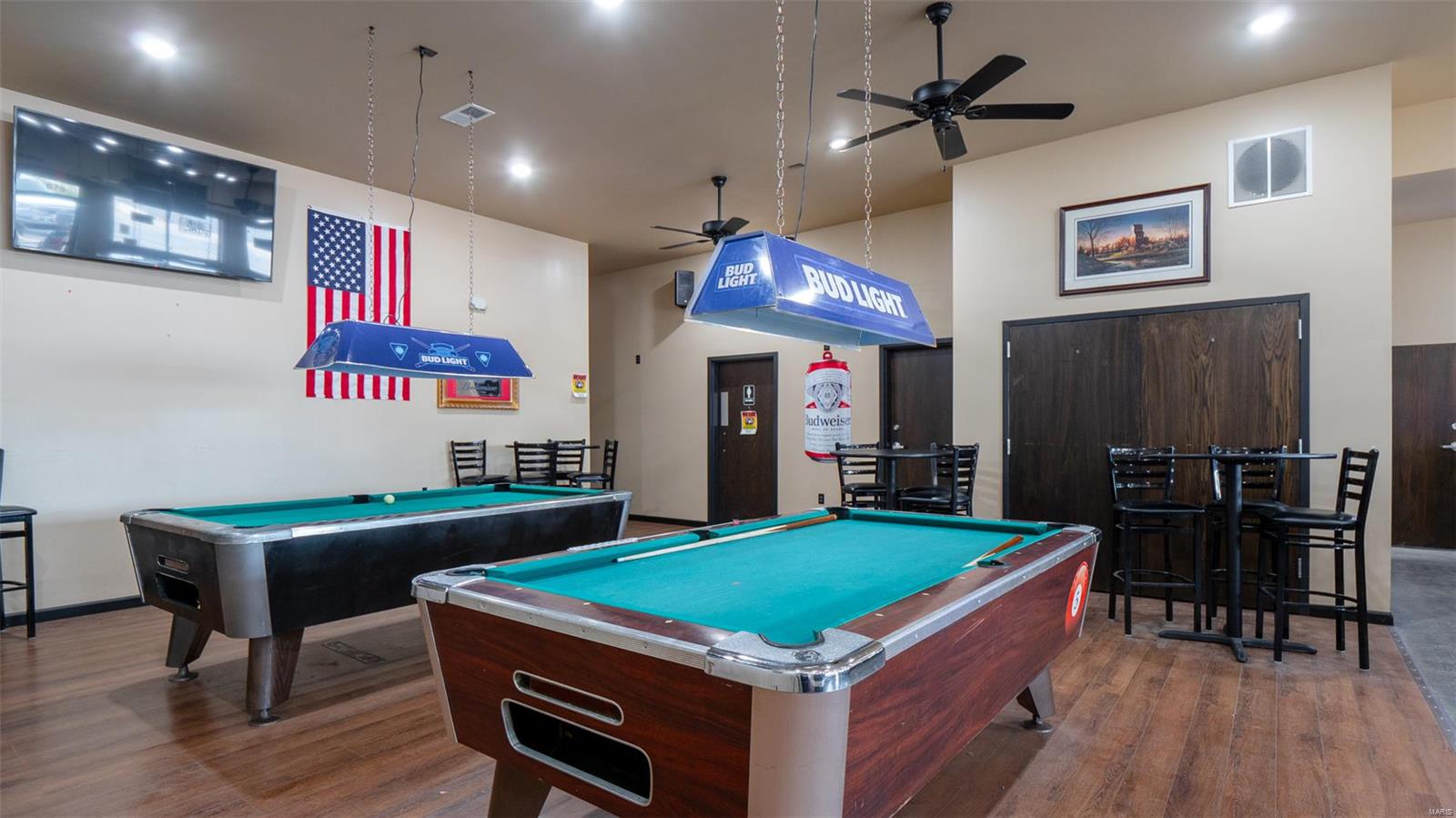 Commercial - Commercial Sale