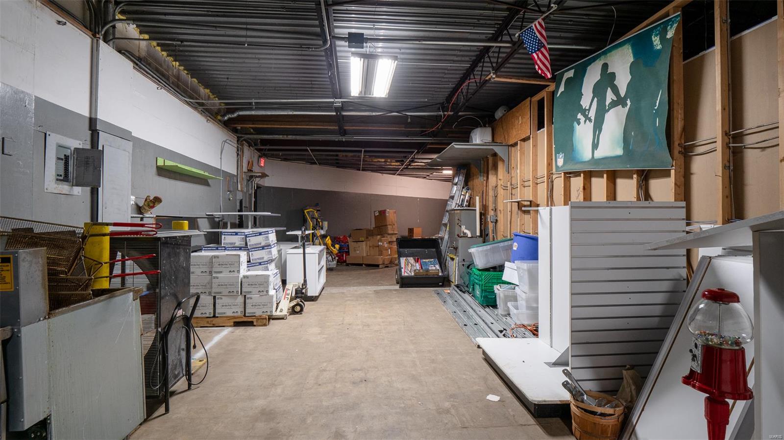 Commercial - Commercial Sale