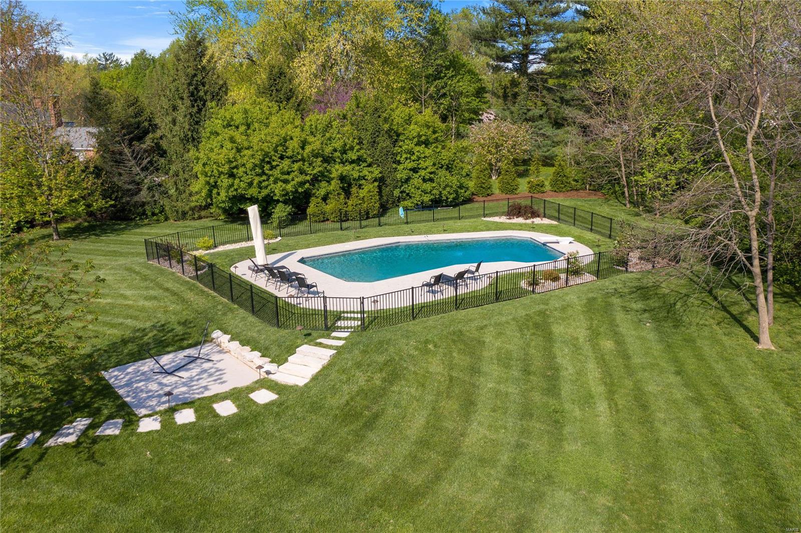 Fairview Lane 1 - Residential