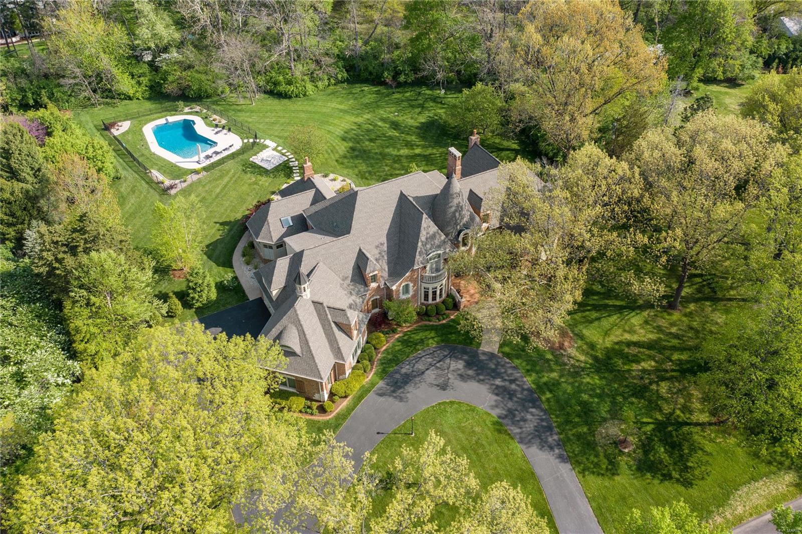 Fairview Lane 1 - Residential