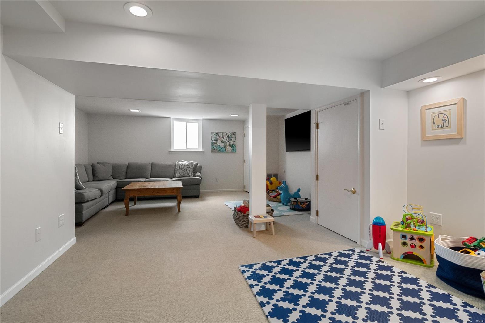 willow hill - Residential