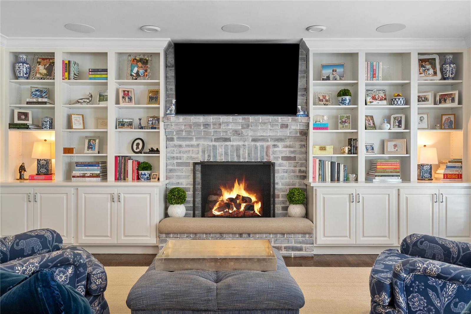 willow hill - Residential