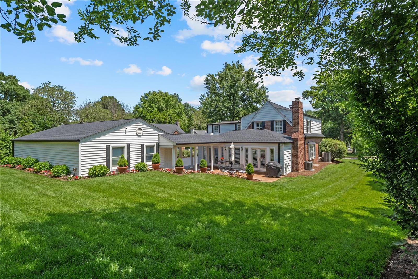 willow hill - Residential