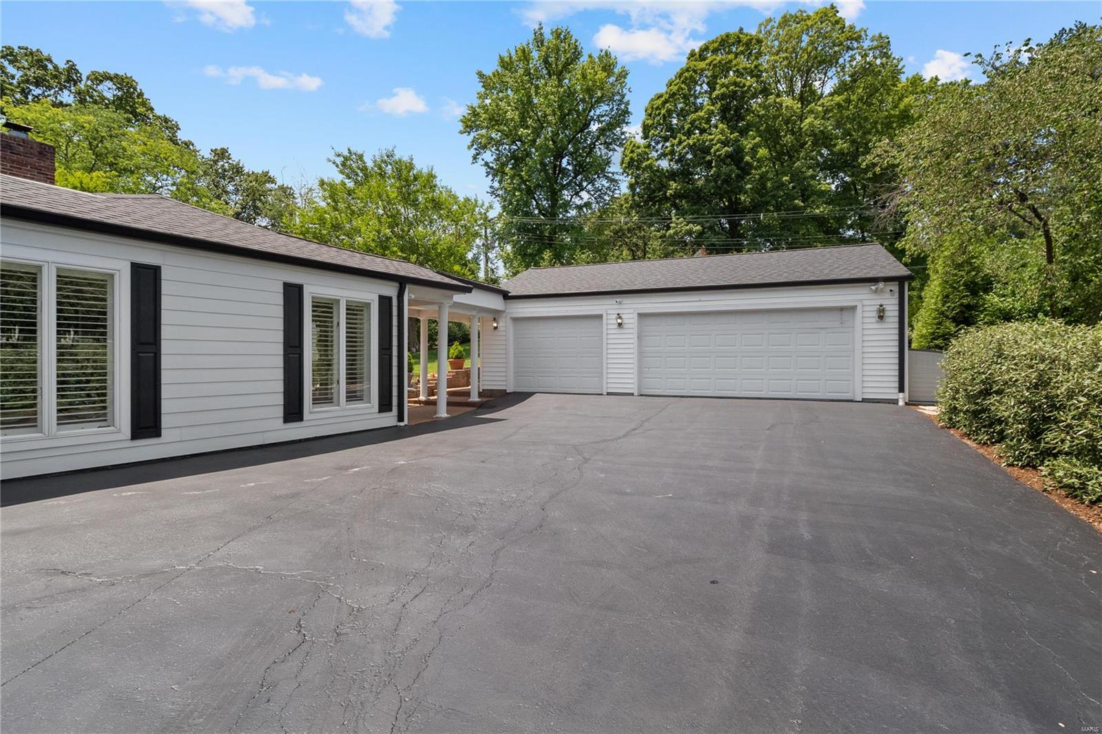 willow hill - Residential