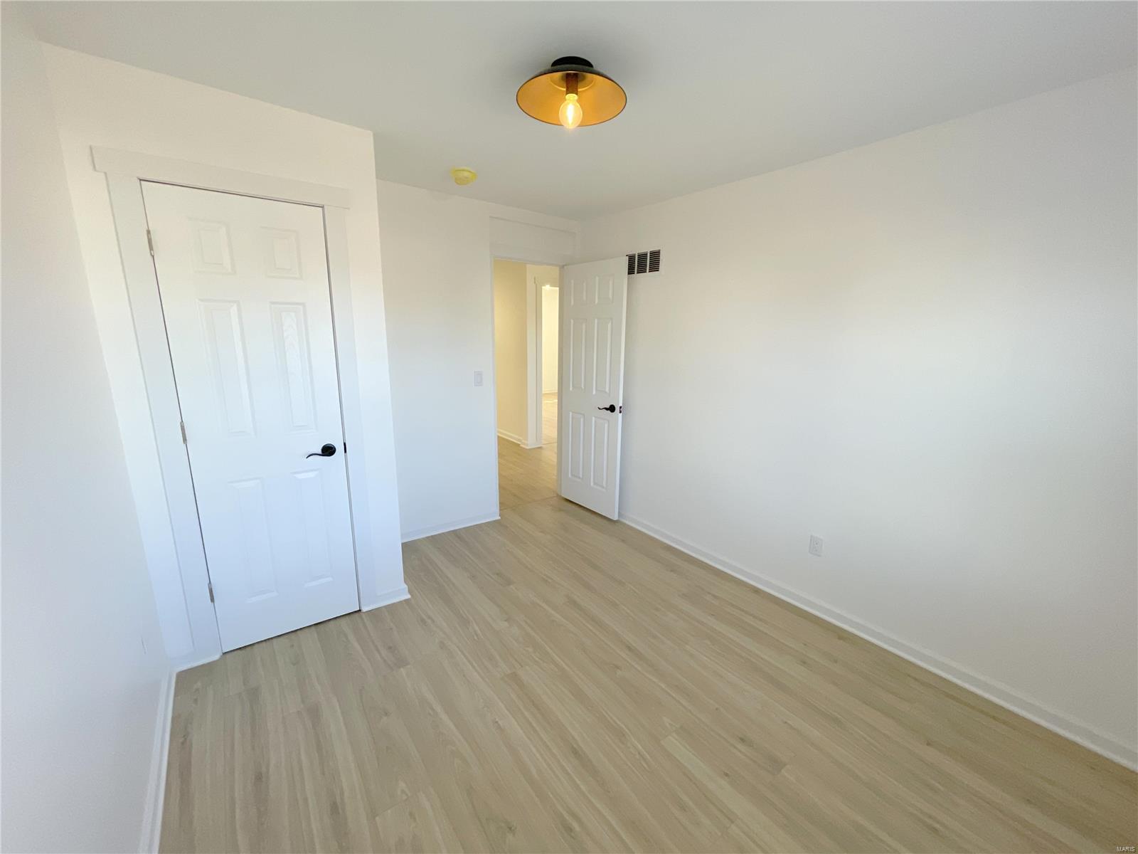 Sig Nur Tr - Residential