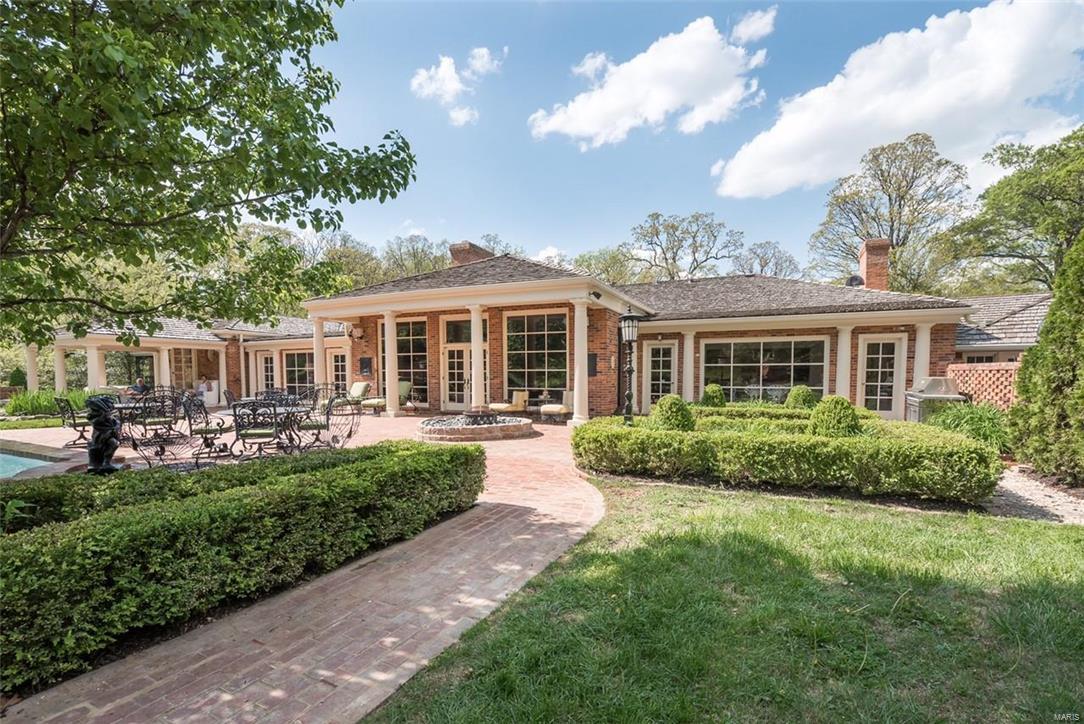 Barclay Woods/ Log Cabin Lane - Residential