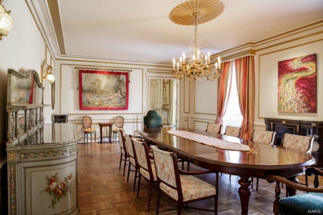 Barclay Woods/ Log Cabin Lane - Residential