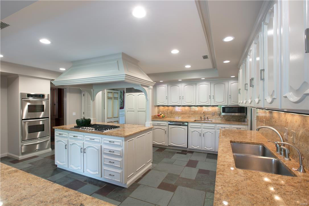 Barclay Woods/ Log Cabin Lane - Residential