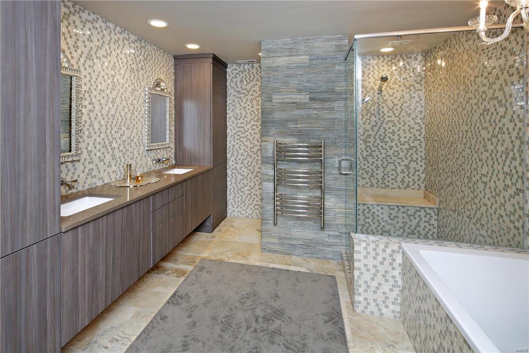 Barclay Woods/ Log Cabin Lane - Residential