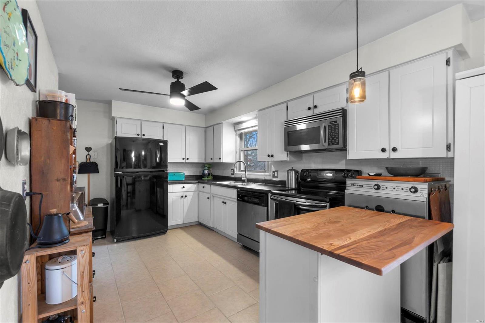 Woodland Hills - Residential